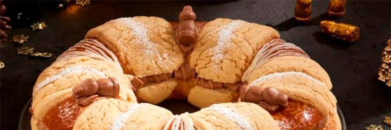 Rosca de reyes rellena de dulce de leche con conejos de chocolate